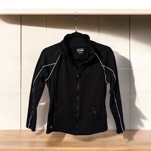 Ralph Lauren Black Ski Jacket Sleek Performance Design